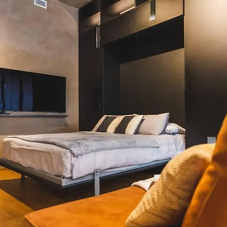Apartment Brera